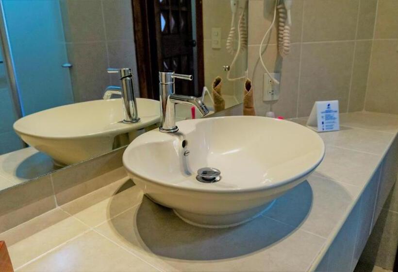 デラックスルーム, Nututun Palenque