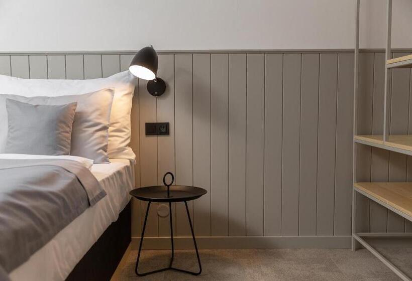 Номер Стандарт, Orlík