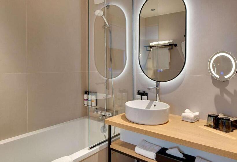 Номер Deluxe Кровать Кинг, Pullman La Pléiade Montpellier Centre