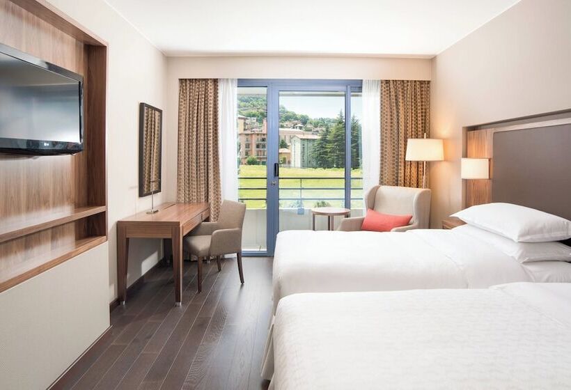 Chambre Deluxe, Sheraton Lake Como