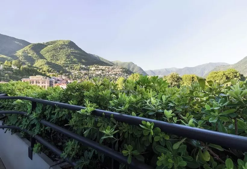 اتاق لوکس با تراس, Sheraton Lake Como