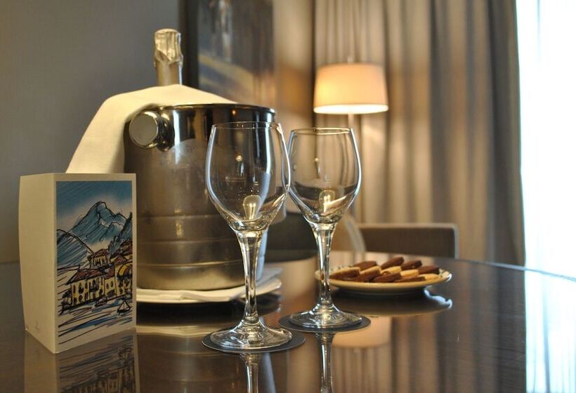 سوییت با چشم‌انداز استخر, Sheraton Lake Como