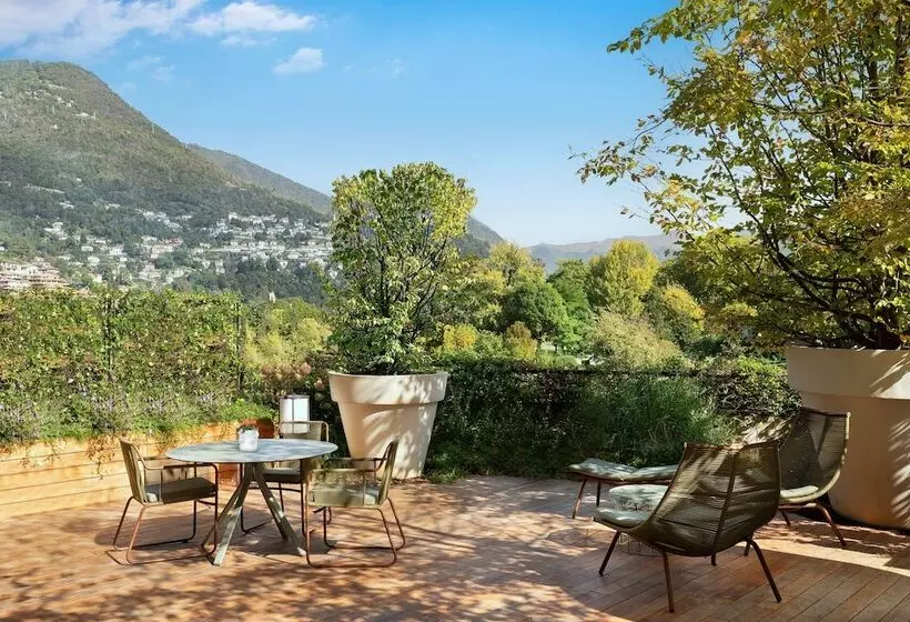 سوییت با چشم‌انداز استخر, Sheraton Lake Como