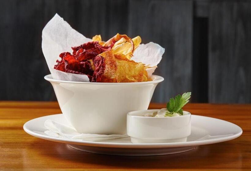 غرفة قياسية, Slavia