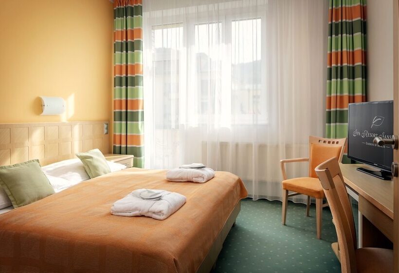 غرفة قياسية رباعية, Spa Resort Sanssouci