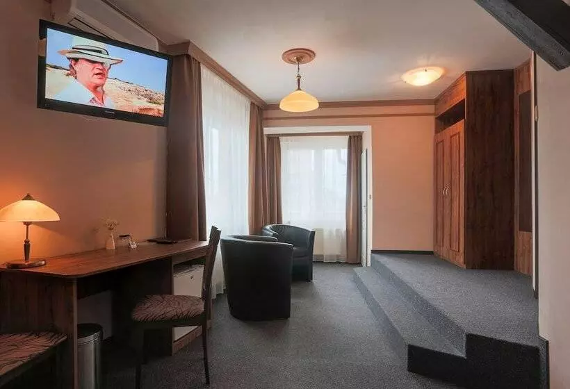 اتاق استاندارد یک نفره, Victoria