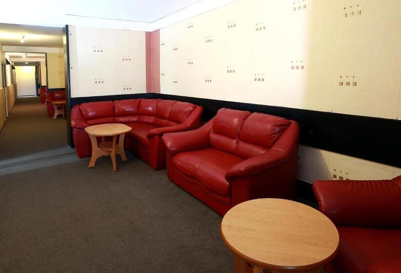 Номер Deluxe, Zimní Stadion Náchod