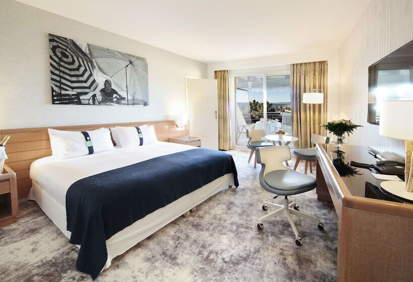 Люкс Вид на Море, Holiday Inn Nice   Port St Laurent, An Ihg