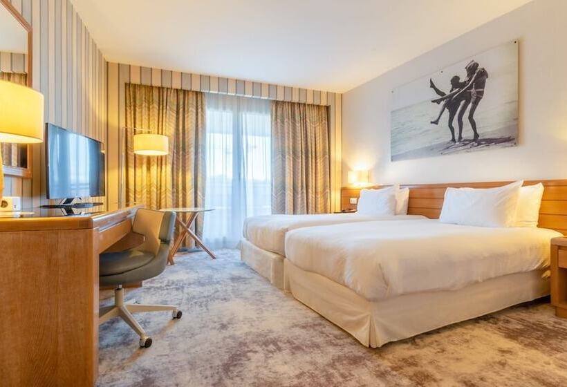 身障者適用スタンダードルーム, Holiday Inn Nice   Port St Laurent, An Ihg