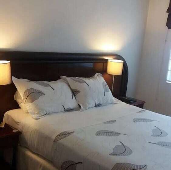 חדר סטנדרט, Aitue