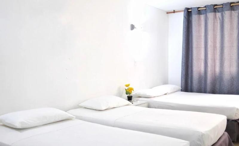 اتاق استاندارد چهار تخته, La Riviera