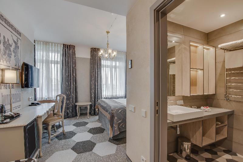 اتاق استاندارد, Metropole Hotel By Semarah