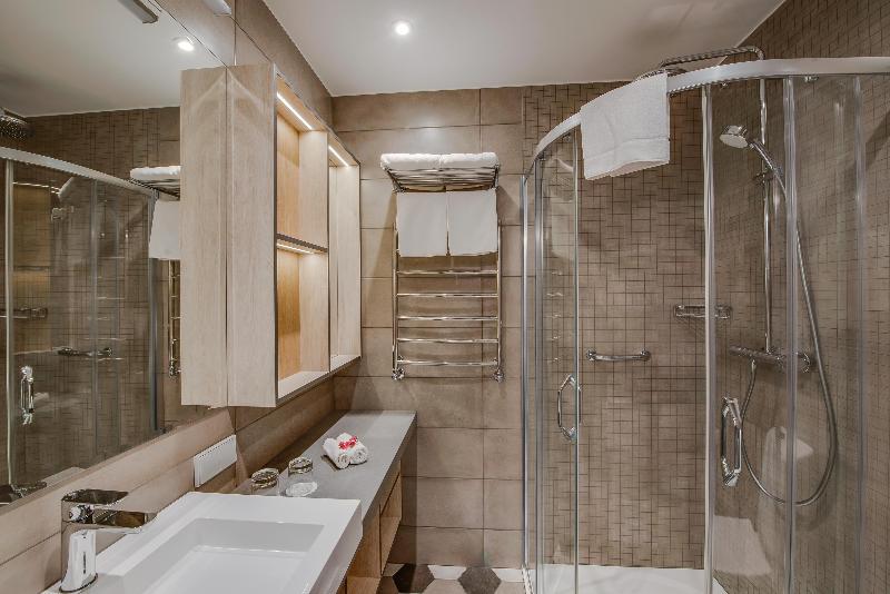 اتاق استاندارد, Metropole Hotel By Semarah