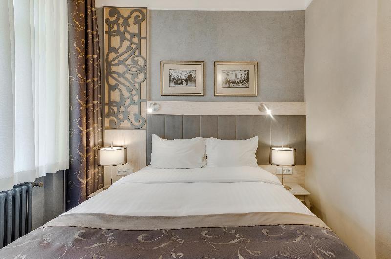 Quarto standard, Metropole Hotel By Semarah