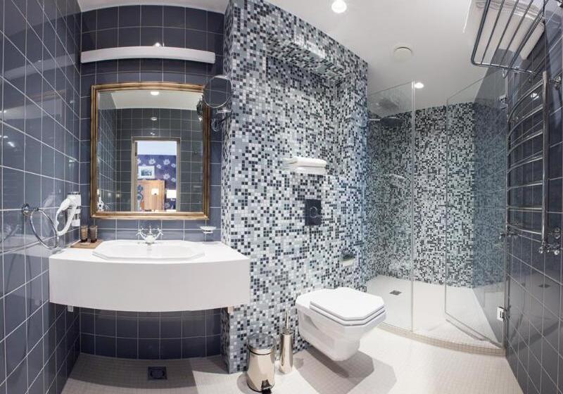 اتاق سوپریور, Metropole Hotel By Semarah