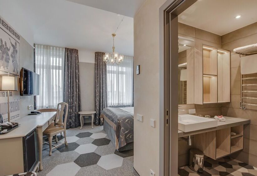 اتاق استاندارد, Metropole Hotel By Semarah