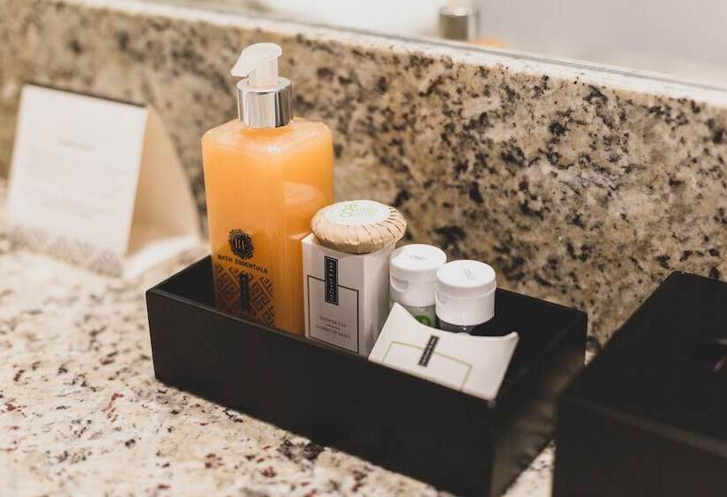 سوییت اجرایی, Oro Verde Machala