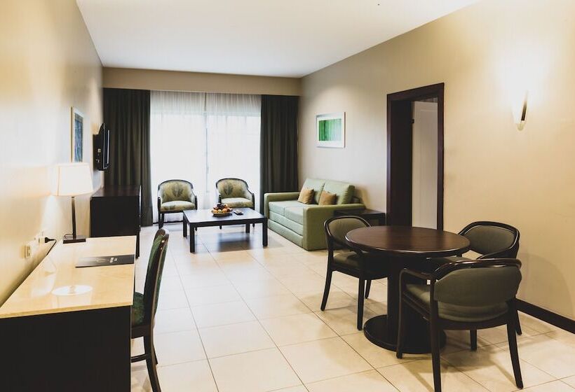 سوییت اجرایی, Oro Verde Machala