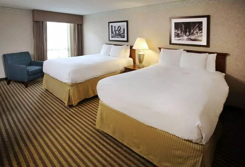 ２ダブルベッドのスタンダードルーム, Radisson Hotel Philadelphia Northeast