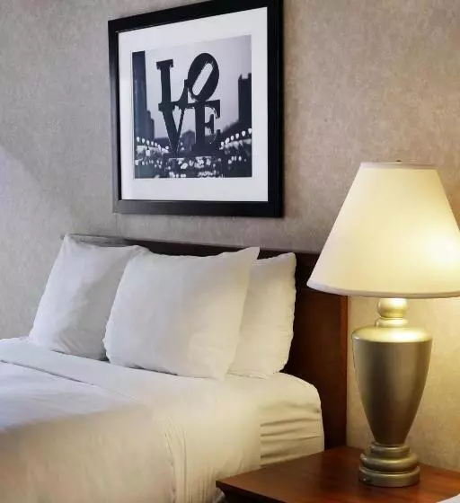 ２ダブルベッドのスタンダードルーム, Radisson Hotel Philadelphia Northeast