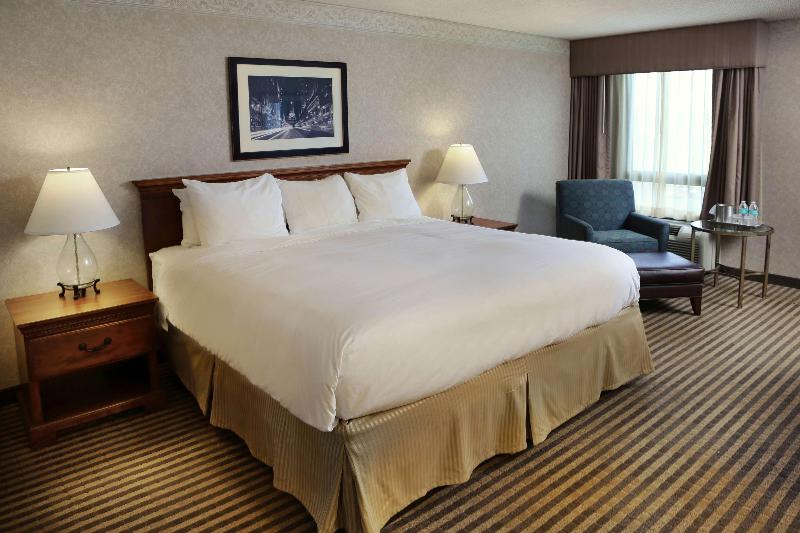 Стандартный Номер Кровать Кинг, Radisson Hotel Philadelphia Northeast