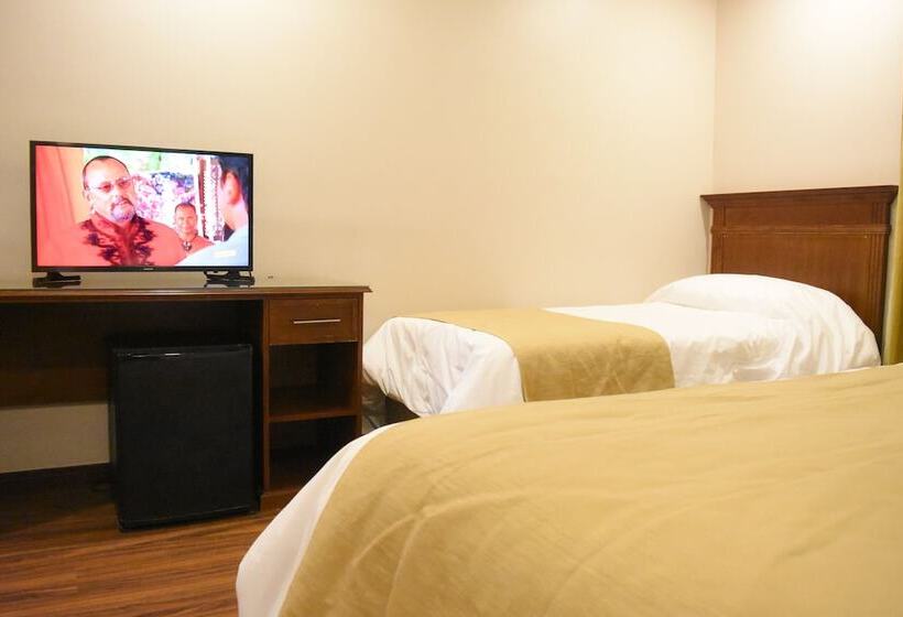 חדר סטנדרט לשלושה, Ritz Hotel Mendoza