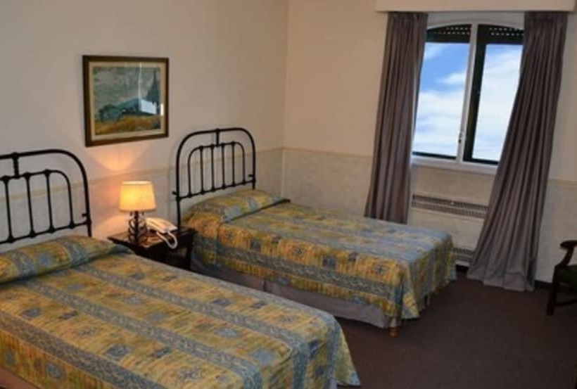 اتاق اجرایی, Salta