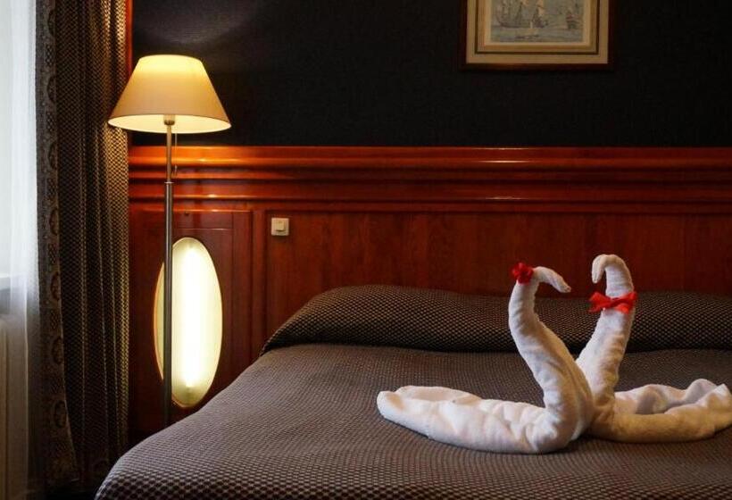 آپارتمان 2 خوابه, Tauras Center