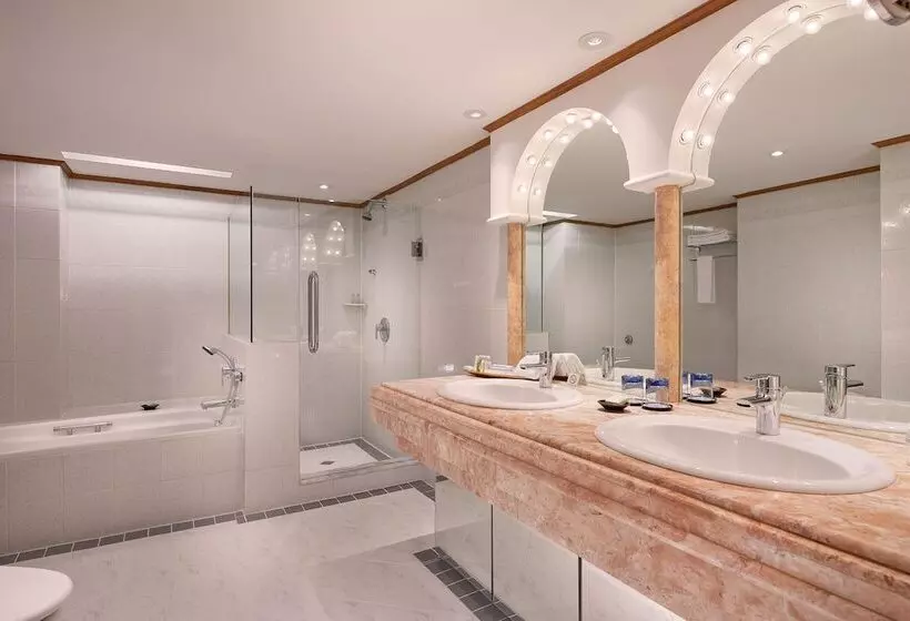 デラックススイート, The Riviera Hotel Taipei