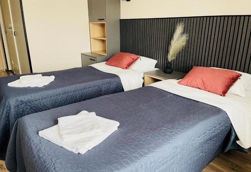 اتاق استاندارد, Vesiroos