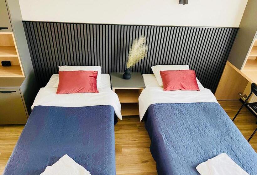 اتاق استاندارد, Vesiroos