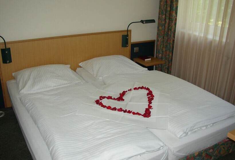 Номер Стандарт, Akzent Parkhotel Trebbin