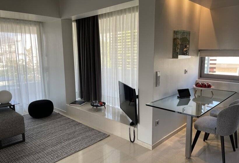 Полулюкс, Brasil Suites Boutique