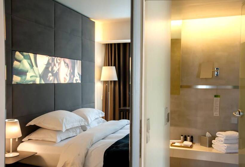 Полулюкс, Brasil Suites Boutique