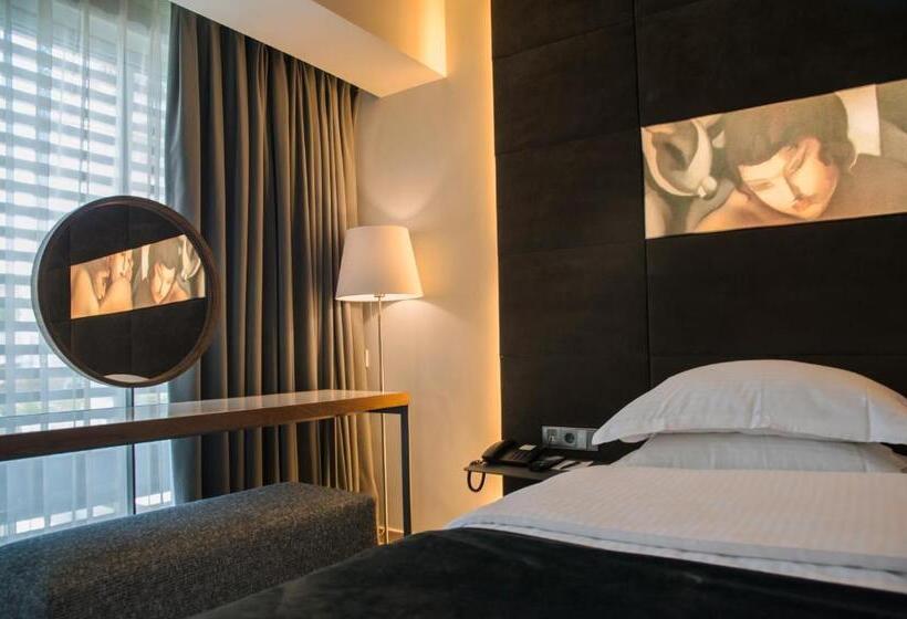 جناح, Brasil Suites Boutique