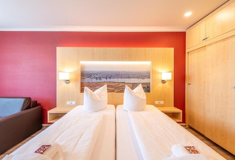 バルコニー付きスタンダードルーム, Das Hotel An Der Stadthalle   Rostock Hbf