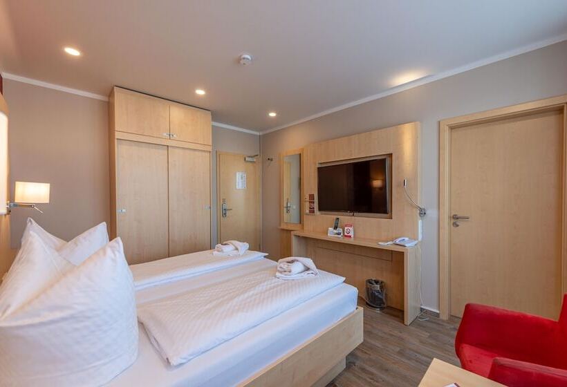 バルコニー付きスタンダードルーム, Das Hotel An Der Stadthalle   Rostock Hbf