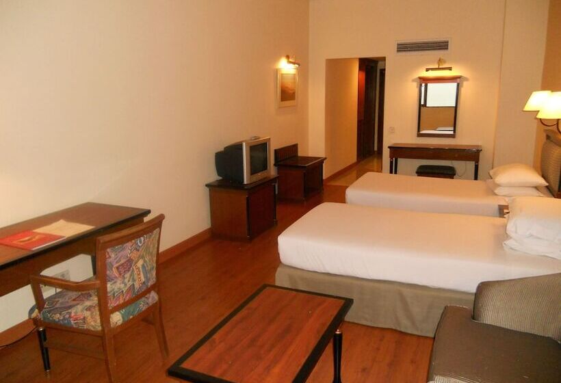 اتاق اجرایی, Dynasty Hotel Kuala Lumpur