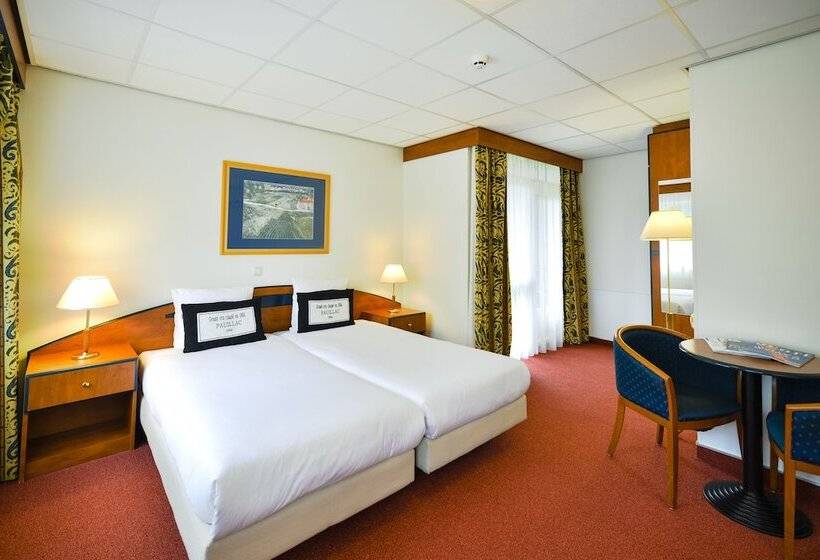 Comfort room with terrace, Fletcher Hotel Restaurant Beekbergen Apeldoorn