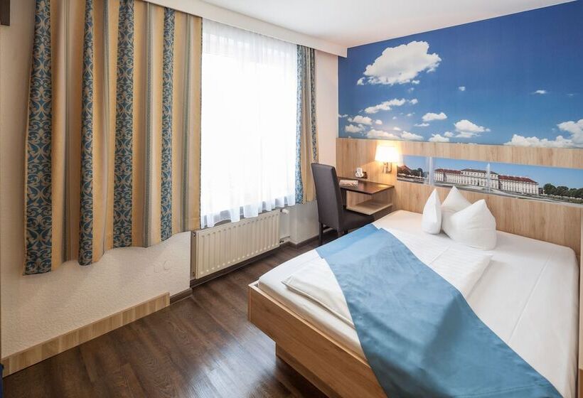 اتاق استاندارد یک نفره, Blauer Karpfen