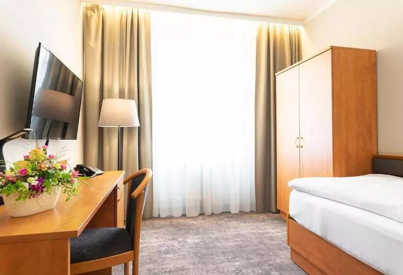 Habitació Superior Individual, česká Koruna