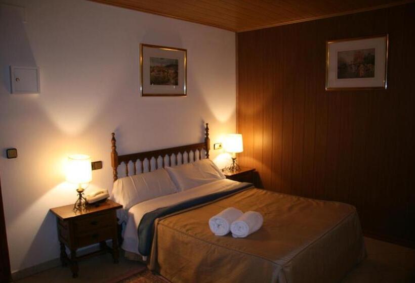 اتاق استاندارد سه نفره, Gaspà