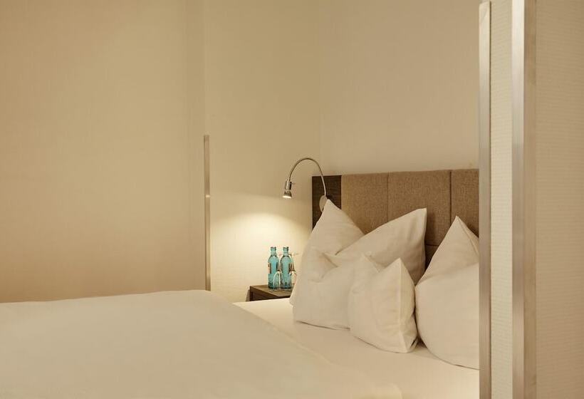 غرفة كومفورت فردية, H+ Hotel Nürnberg