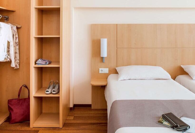 اتاق استاندارد سه نفره, Ibis Berlin City Süd
