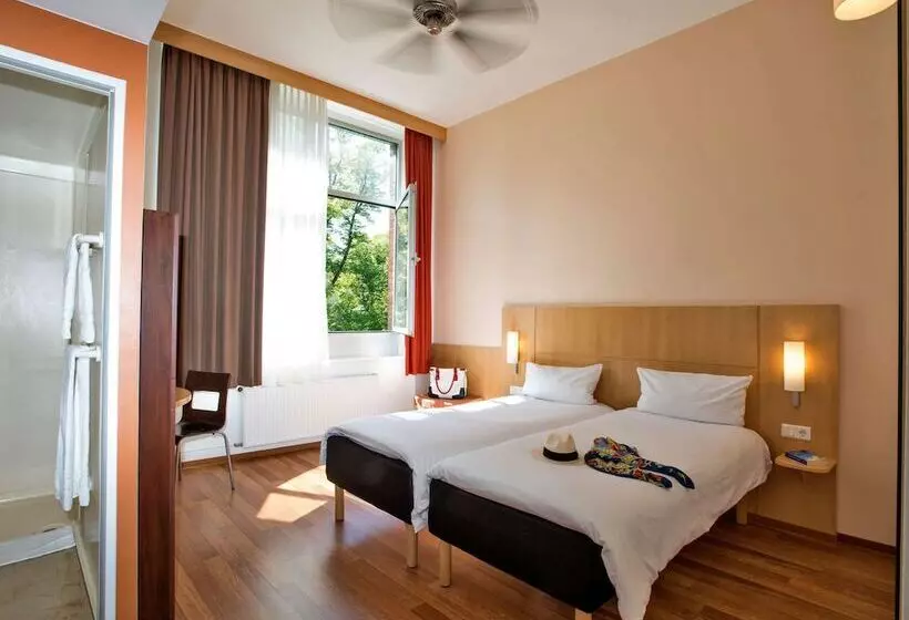 スタンダードトリプルルーム, Ibis Berlin City Süd
