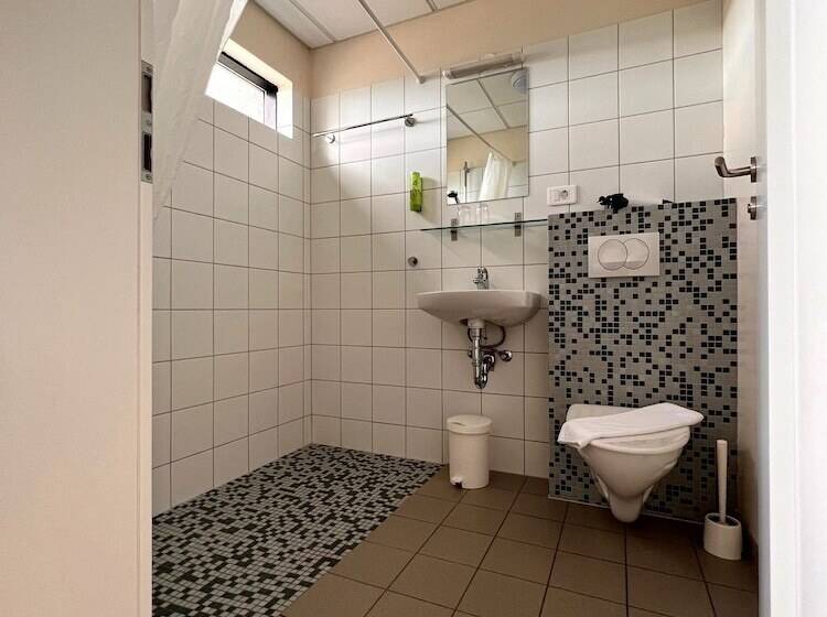 اتاق استاندارد, Jokull