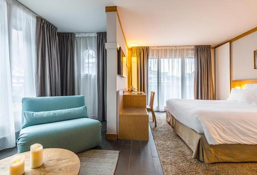 اتاق لوکس سه تخته, Le Morgane