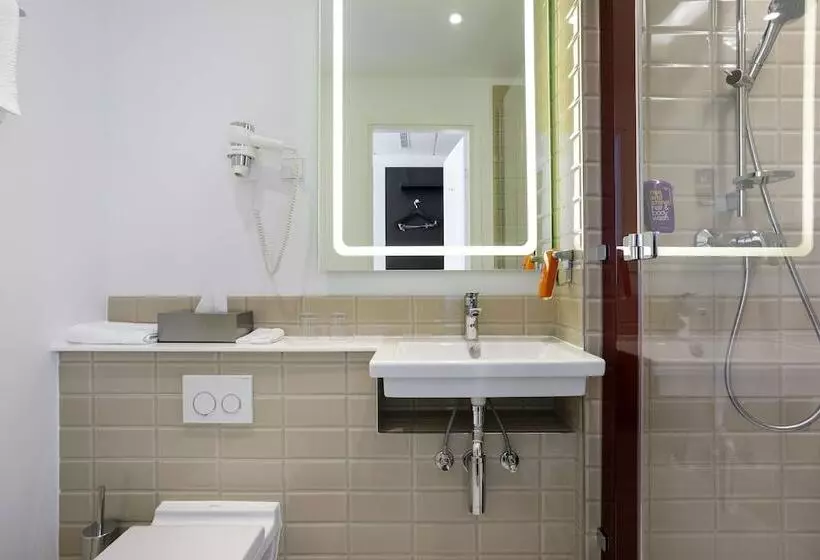 اتاق استاندارد, Park Inn By Radisson Central Tallinn