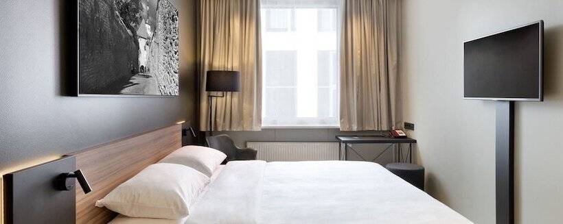 スタンダードルーム, Park Inn By Radisson Central Tallinn