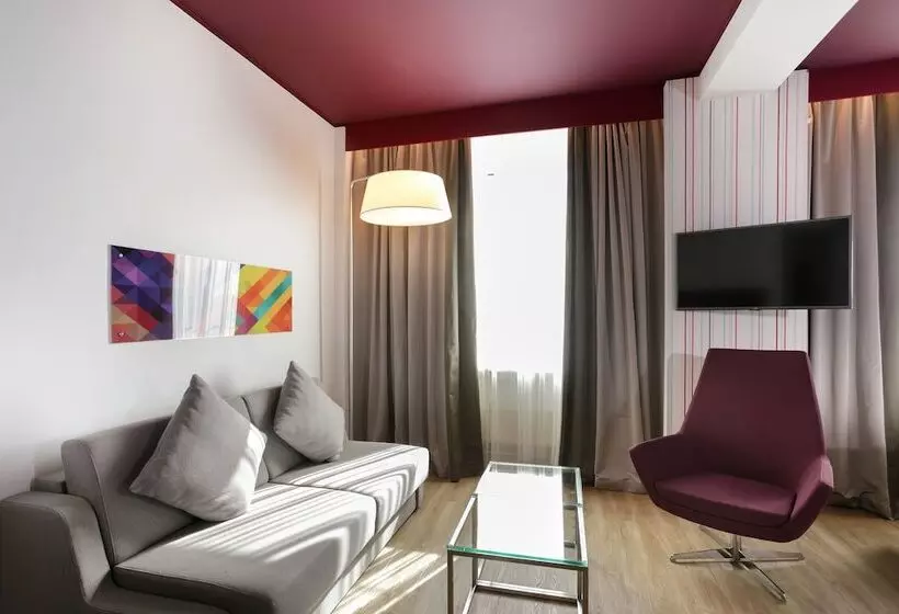 اتاق خانوادگی, Park Inn By Radisson Central Tallinn